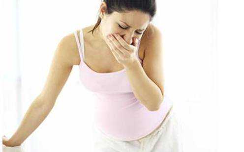 彭清慧医生在阳江市中医院的专业助孕与供卵生男孩费用解析